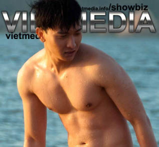 Chan Than San nude trong phim mới