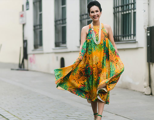 Người đẹp Diễm My mặc thiết kế Đỗ Mạnh Cường dạo phố Paris