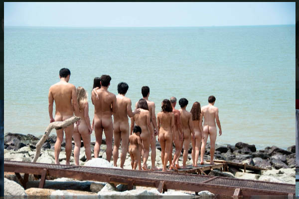 Chan Than San , VOYAGE