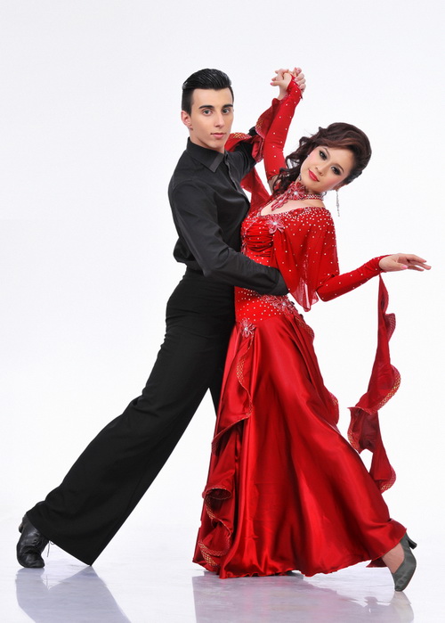 'Bước nhảy hoàn vũ 2'  ra mắt dàn "sao" tham gia - VIETMEDIA